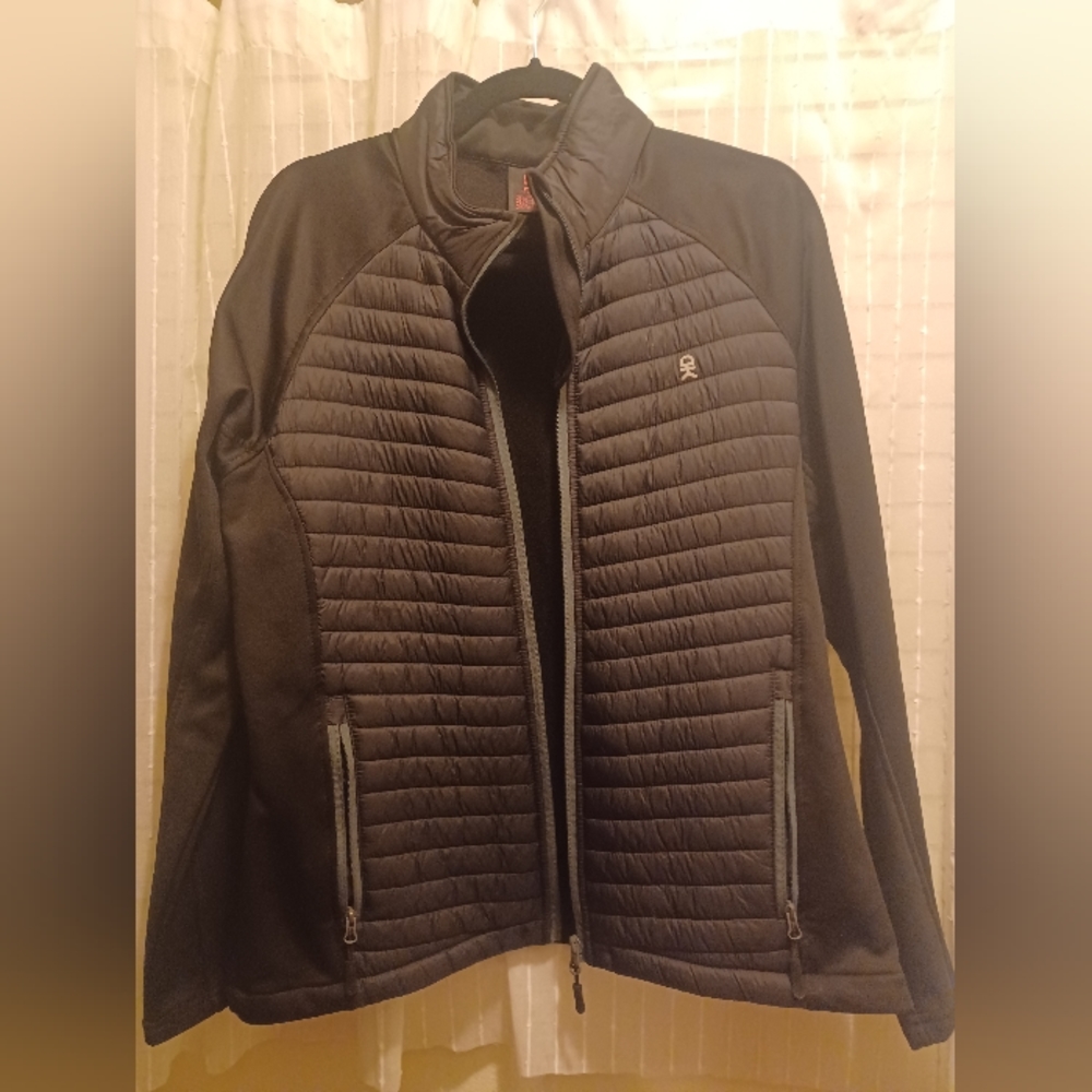 Black puffy jacket, Little Donkey Andy